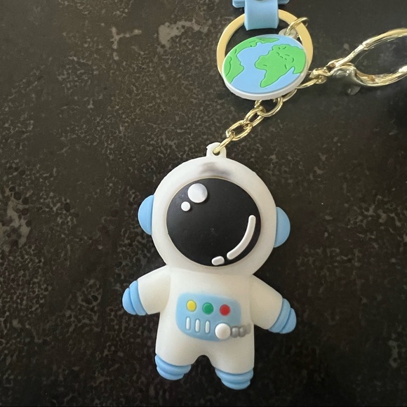 Airpods case - Picture 5 of 5